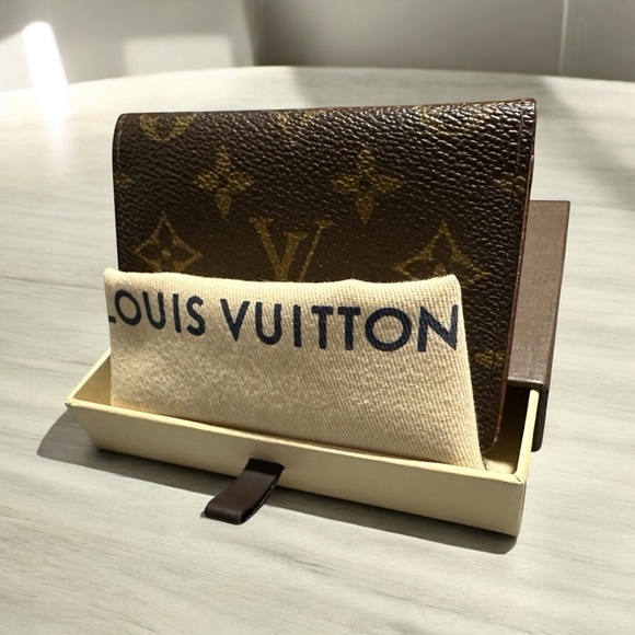 Louis Vuitton Monogram ID Holder With Box and Dustcover! - Picture 1 of 12